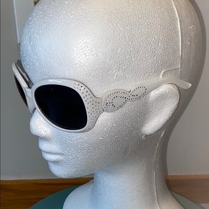 Girls blinged out white sunglasses! UV400!